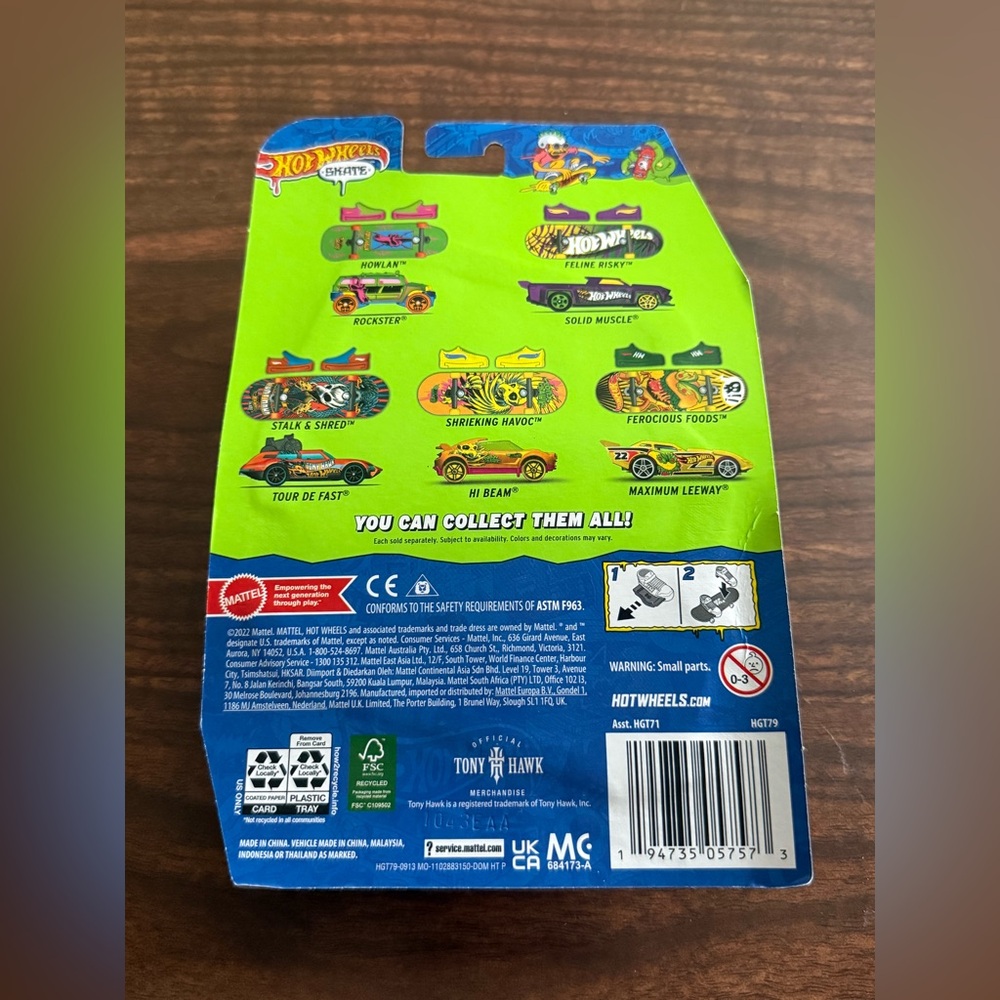 Hotwheels Fingerboard - Picture 2 of 3
